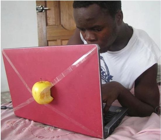 apple.jpg