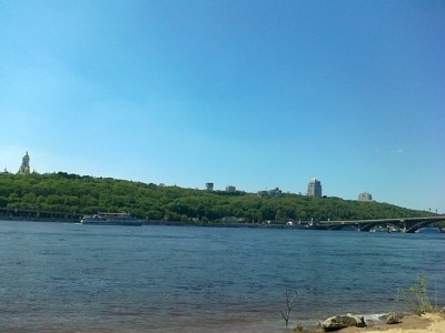 0600520136451.jpg