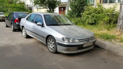 2015.06.17 09-05-25 Peugeot-406 голубой.jpg