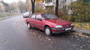 2015.10.23 08-09-44 Peugeot 405 красный, Седых, 32.jpg