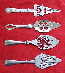 220px-Absinthe_spoons.jpg