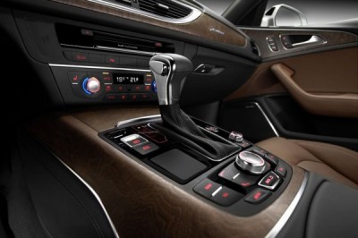 audi_a6_2011_18.jpg